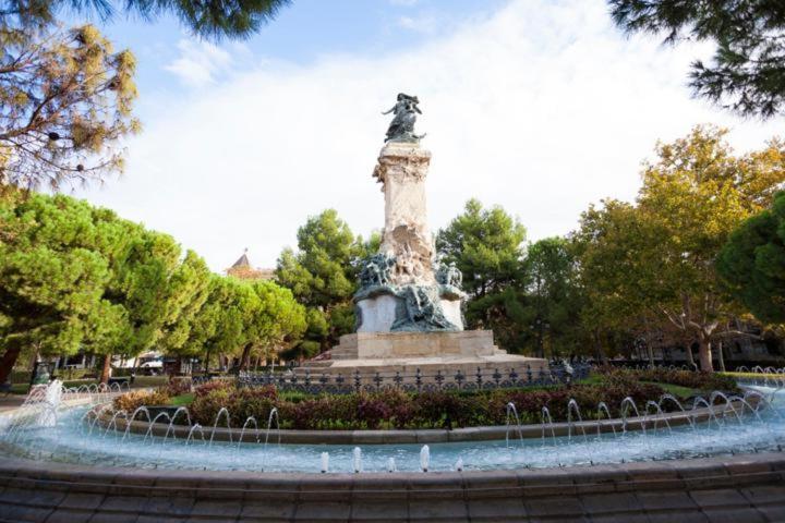 Moderno Nuevo Luminoso Wi-Fi Plaza Del Pilar 2 Apartment Zaragoza Luaran gambar